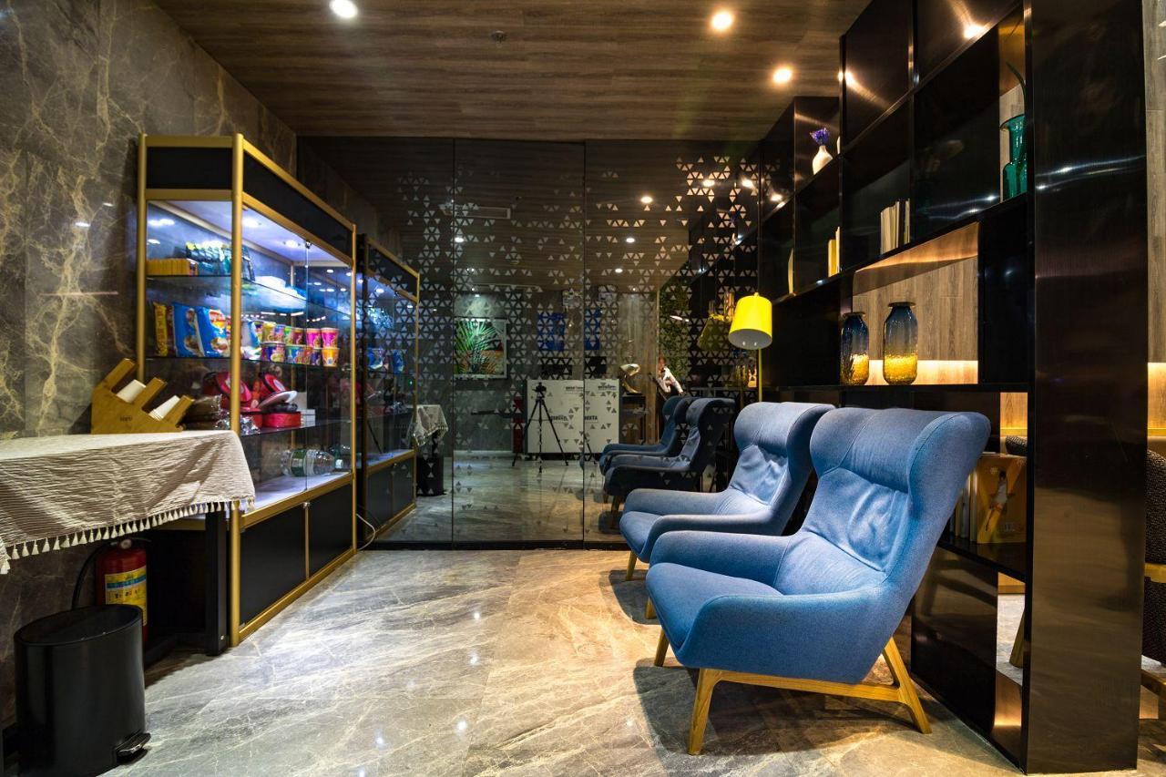 Insail Hotels Dongshankou Subway Station Гуанджоу Екстериор снимка